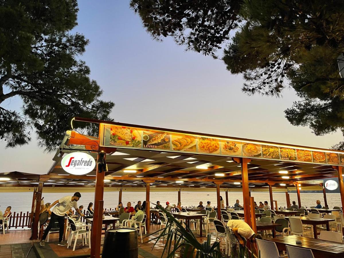 Molla Hotel Restorant Shëngjin Buitenkant foto