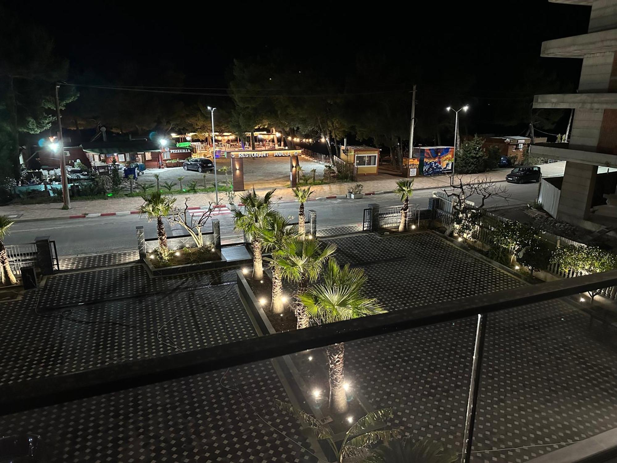 Molla Hotel Restorant Shëngjin Buitenkant foto