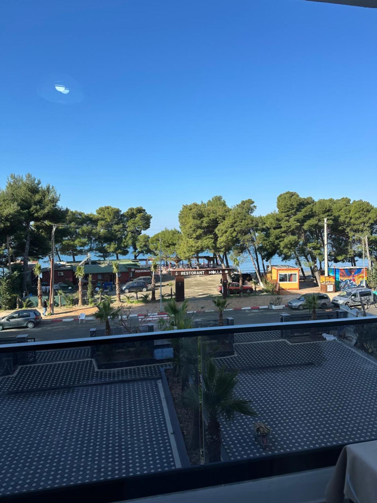 Molla Hotel Restorant Shëngjin Buitenkant foto
